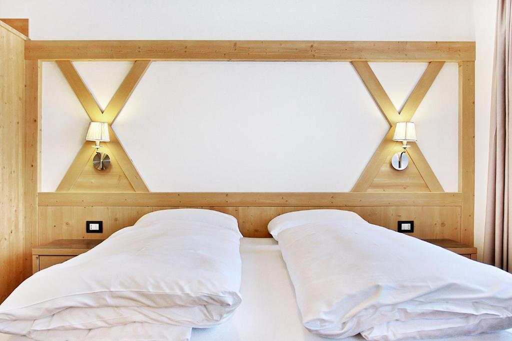 Hotel Garnì La Tranquillitè à Corvara In Badia Chambre photo