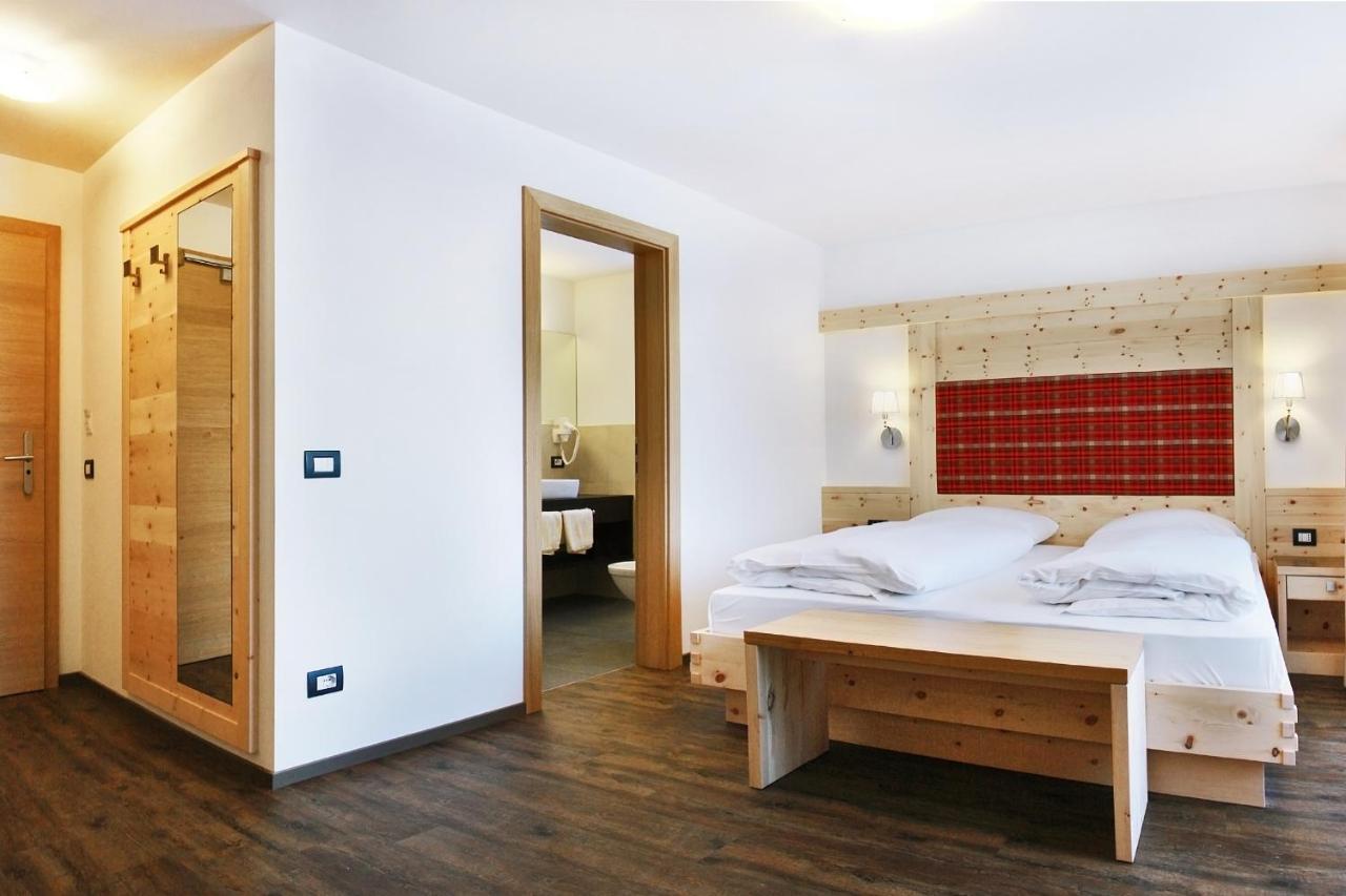Hotel Garnì La Tranquillitè à Corvara In Badia Chambre photo