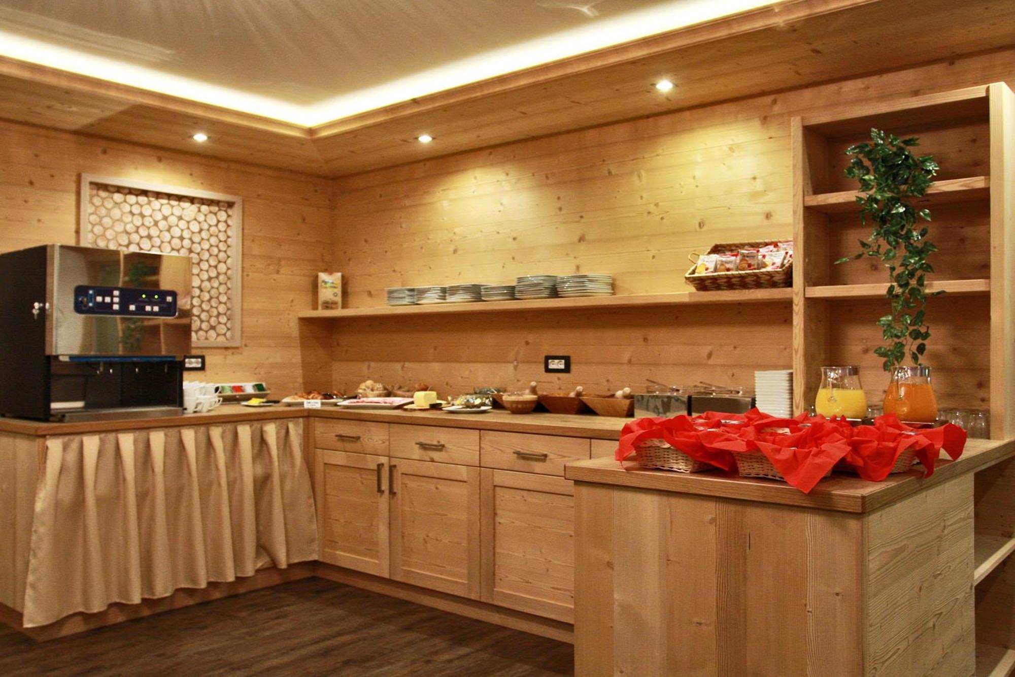 Hotel Garnì La Tranquillitè à Corvara In Badia Extérieur photo